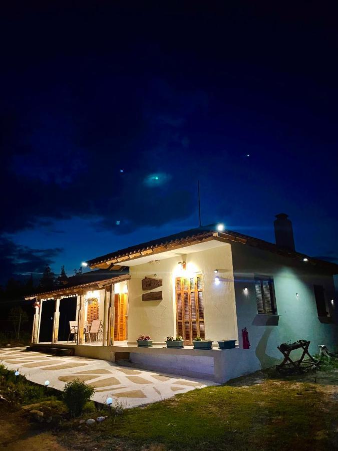 Vast Emerald, The Only House In Kavourotrypes ซาร์ตี ภายนอก รูปภาพ